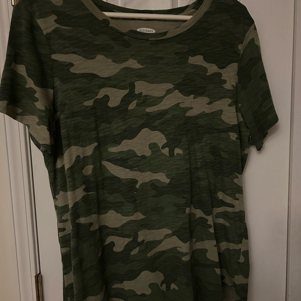 3 for 15$🔹🌀Old Navy Green Camouflage Tee